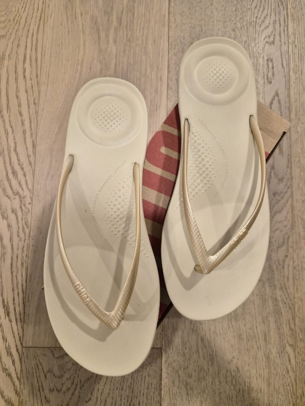FitFlop Women's Gold Ergonomic Flip-Flop Sandals - Size 10